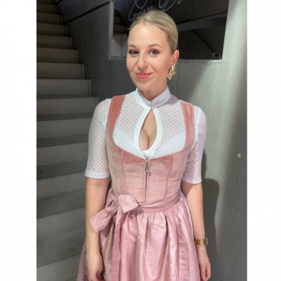 Dirndlbluse Nina