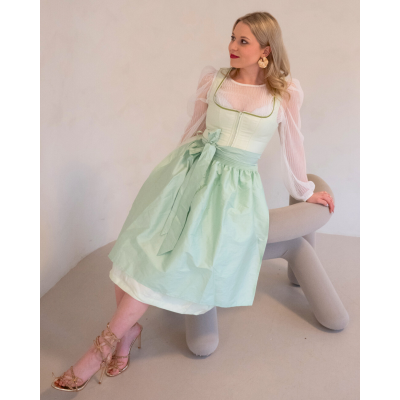 Dirndl Nicci