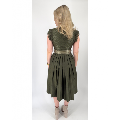 Dirndl Riha
