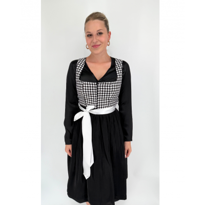 Dirndlbluse Frieda
