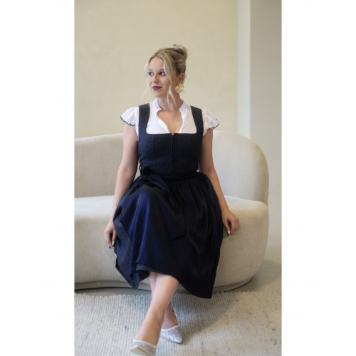Dirndl Nina