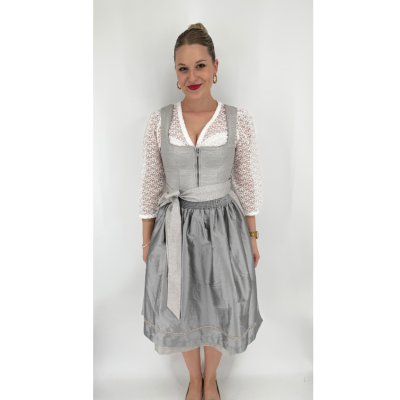 Dirndl Malina