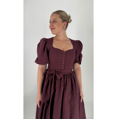 Dirndl Isa